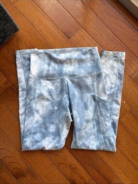 OFFLINE by Aerie The Hugger Hi-Rise Pocket Leggings Mimic Tie Dye Blue Gray M